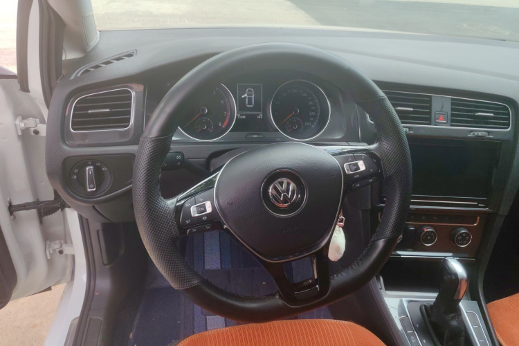 Volkswagen Golf 2019 #16 Volkswagen Golf 2019 car image #16