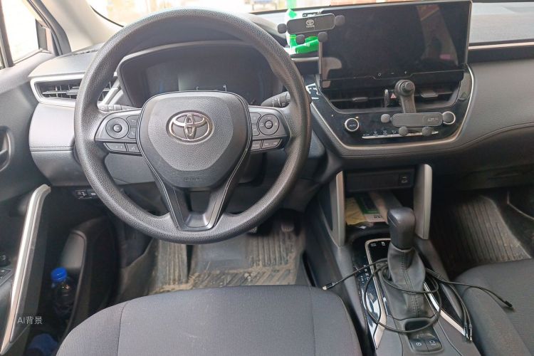 Toyota Corolla Cross 2025 #12 Toyota Corolla Cross 2025 car image #12