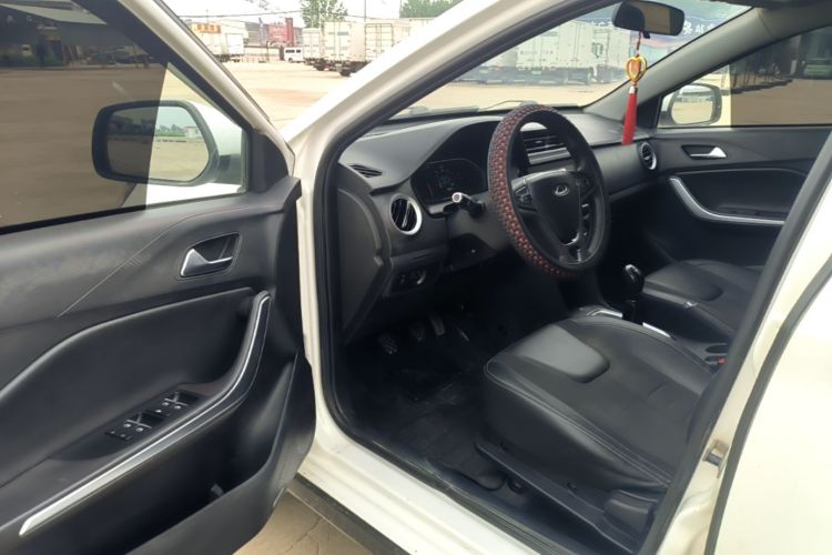 Chery Tiggo 3x 2020 car image #16