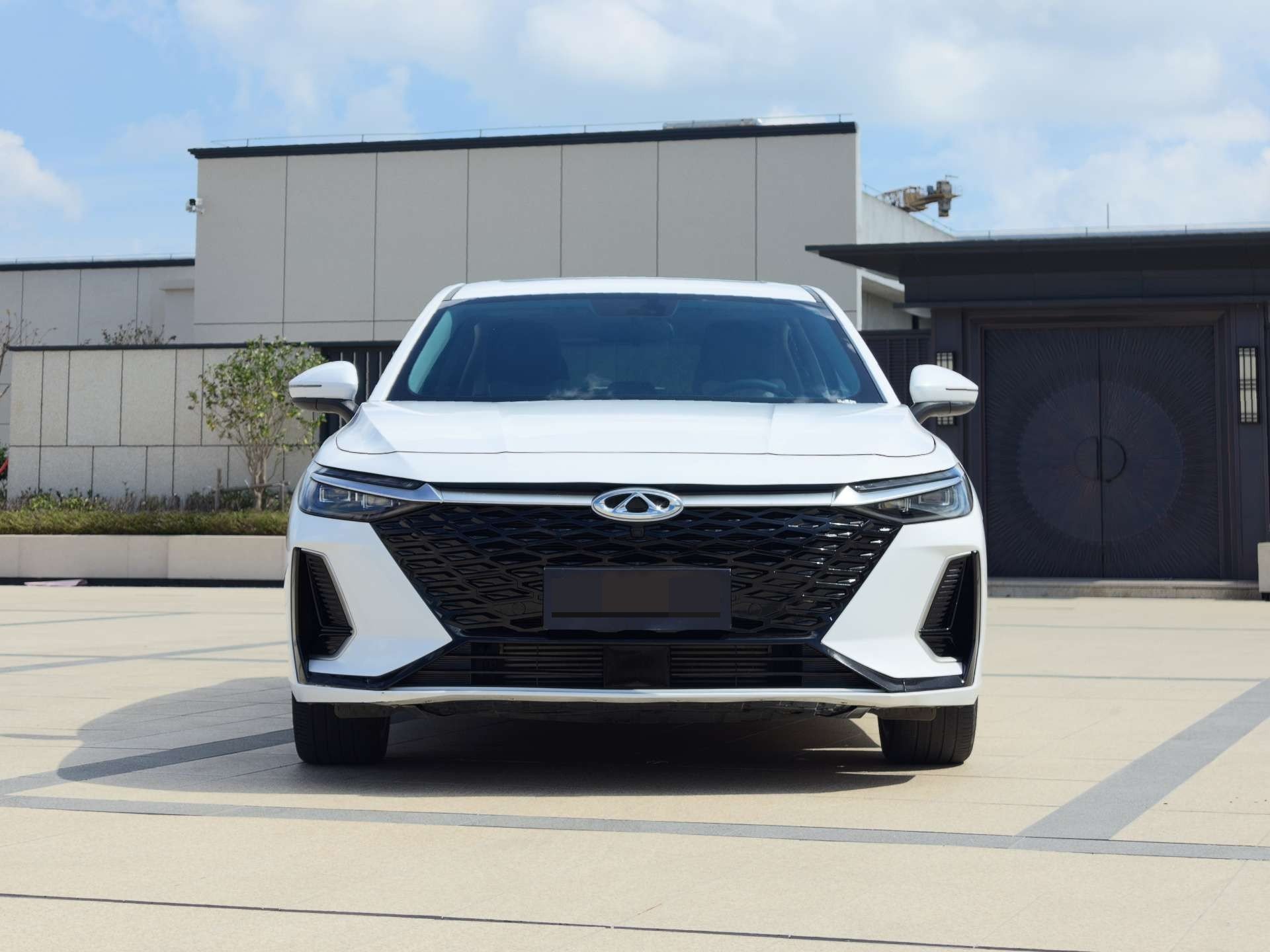 Chery Arrizo 8 2024 car image #2