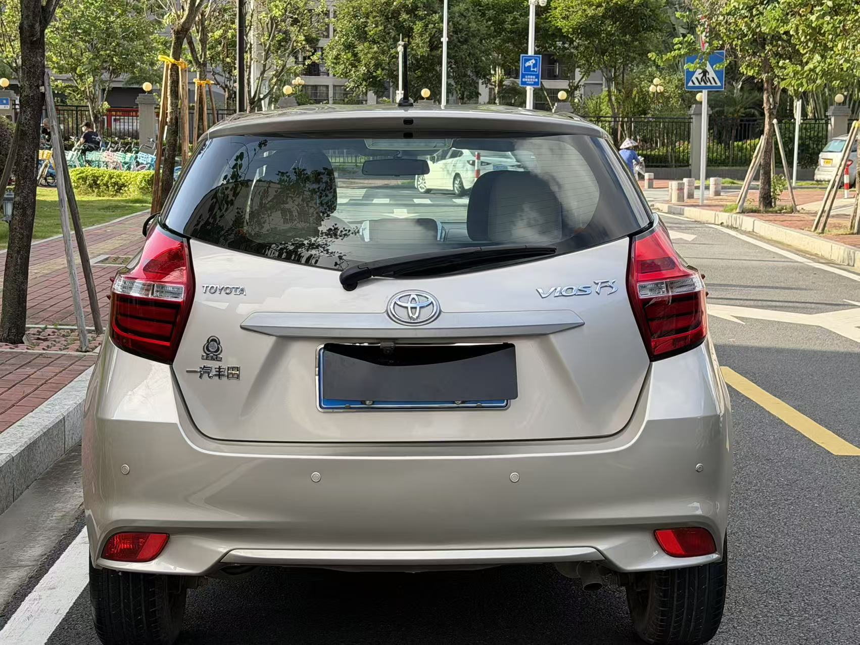 Toyota Vios FS 2018 image de voiture #9