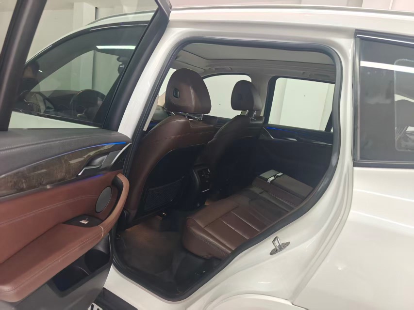 BMW X3 2019 car image #4