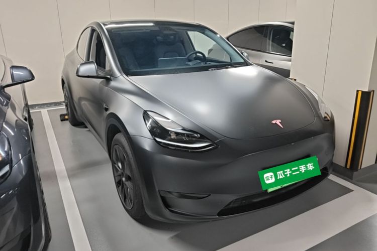 Tesla Model Y 2024 immagine di auto #4