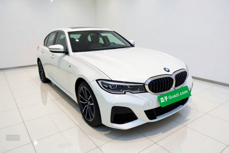 BMW 3 Series 2020 #4 BMW 3 Series 2020 car image #4