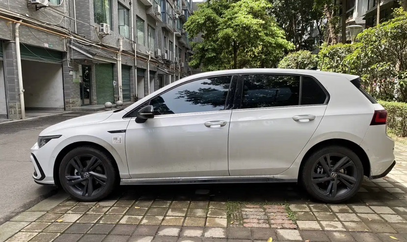 2024 car image #3