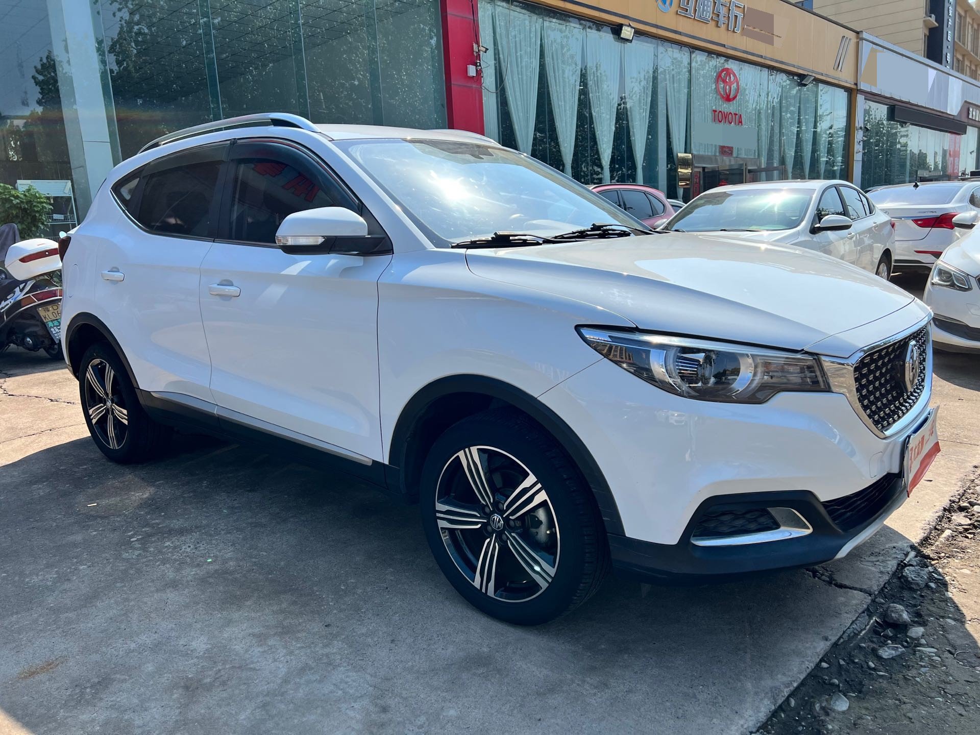 MG ZS 2020 immagine di auto #3