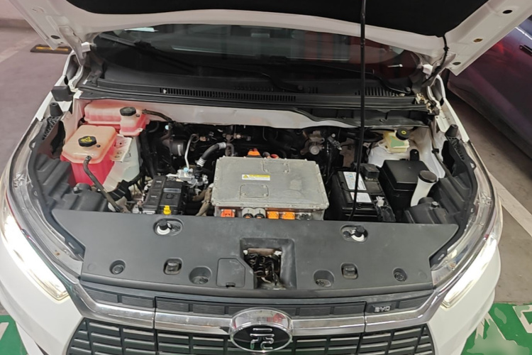BYD Yuan New Energy 2019 imagen de coche #20