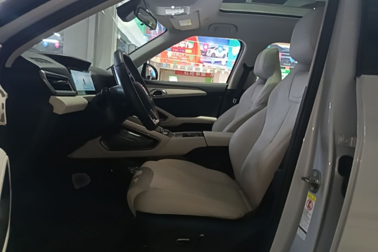 BYD YuanUP 2024 #15 BYD YuanUP 2024 car image #15