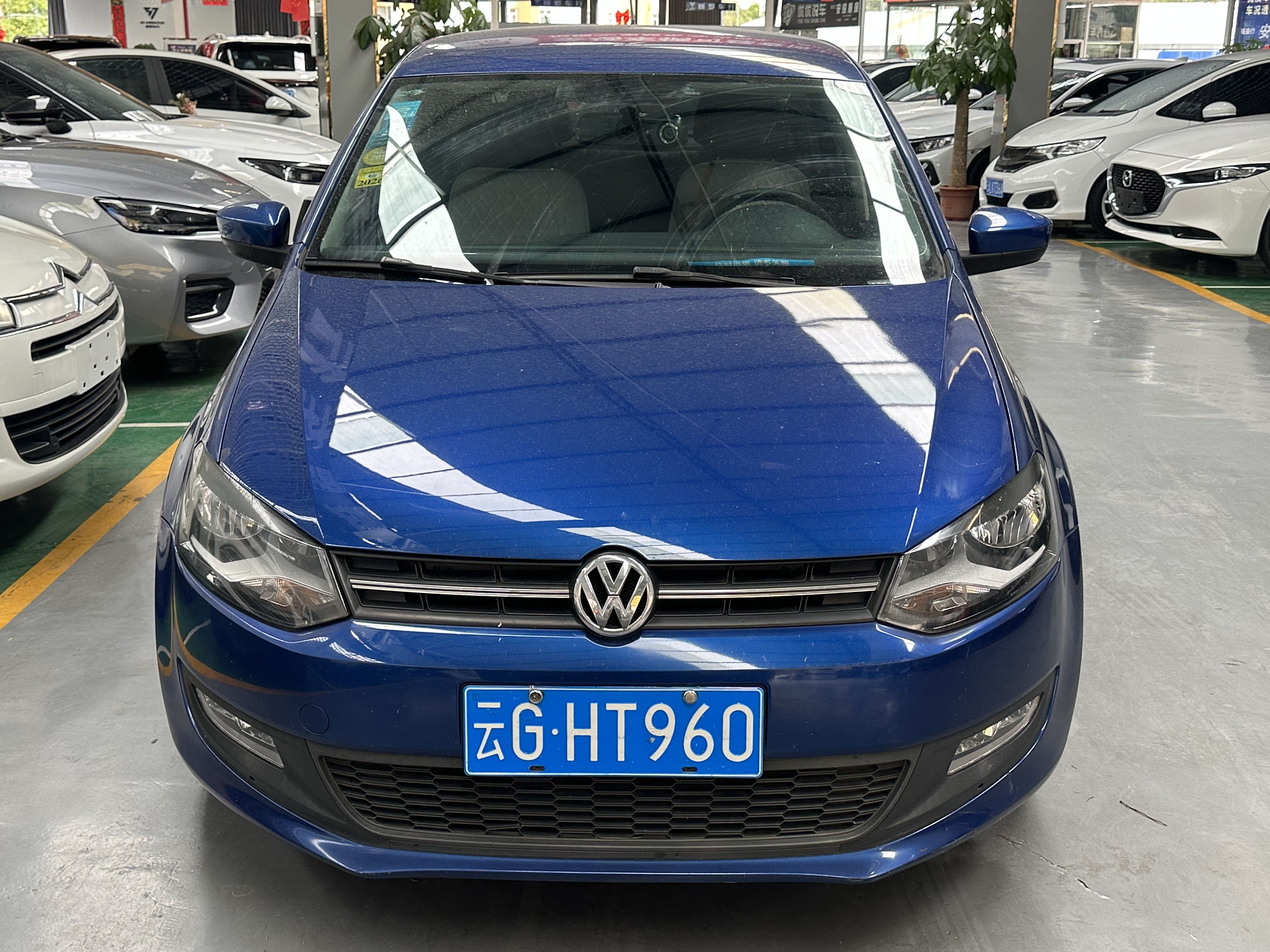 Volkswagen Polo 2013 car image #4
