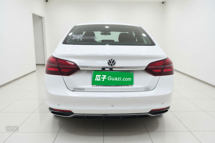 GEELY Emgrand 2019 car image #6