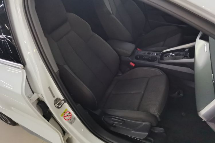 Audi A3 2021 car image #24