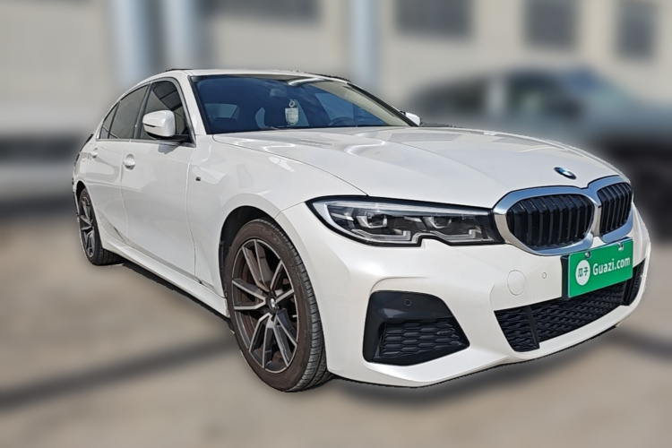 BMW 3 Series 2022 #4 BMW 3 Series 2022 car image #4