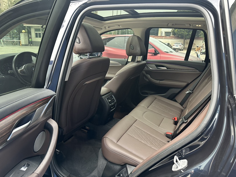 BMW X3 2022 #6 BMW X3 2022 car image #6
