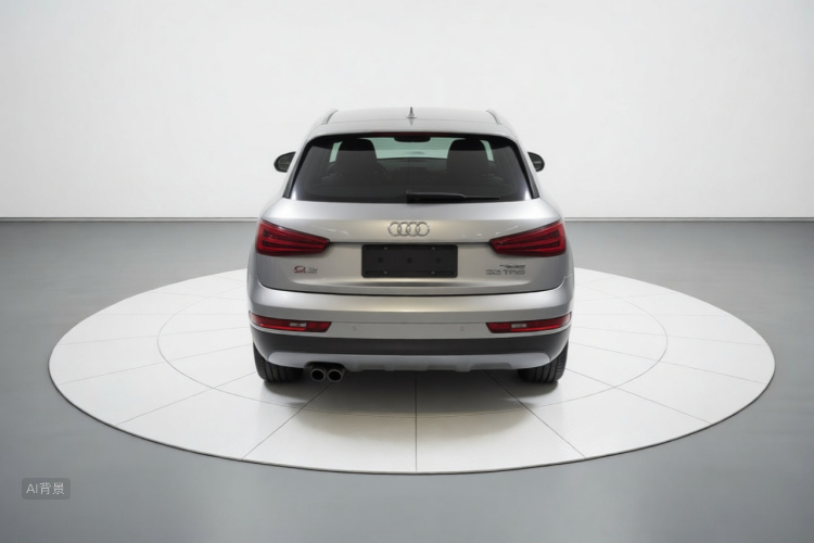 Audi Q3 2019 car image #6