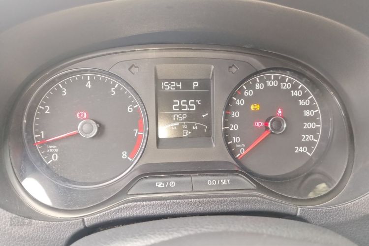Volkswagen Polo 2016 #13 Volkswagen Polo 2016 car image #13