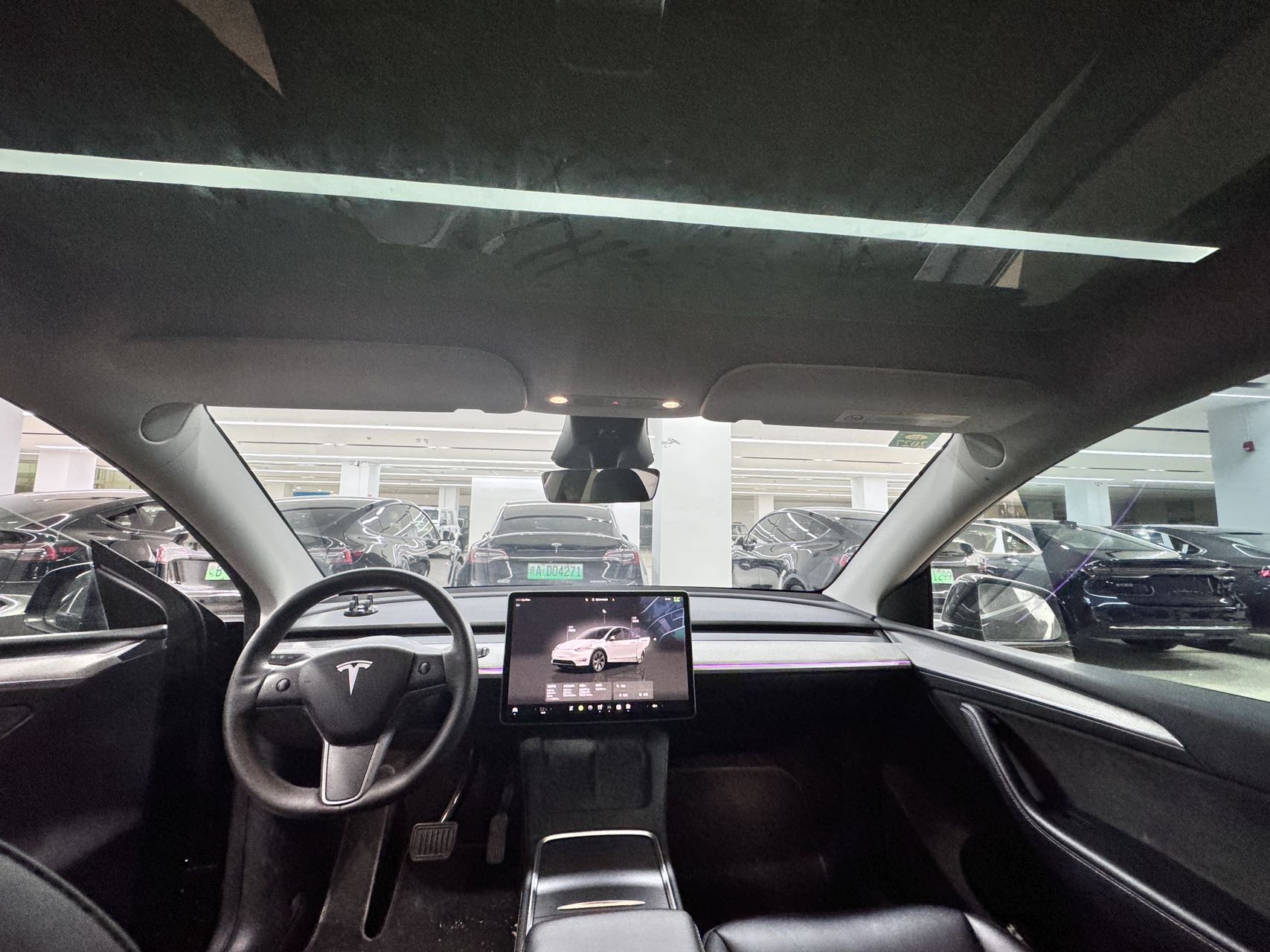 Tesla Model Y 2024 car image #4