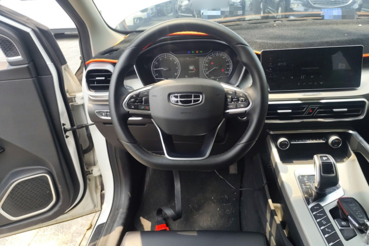 GEELY Coolray 2020 immagine di auto #11