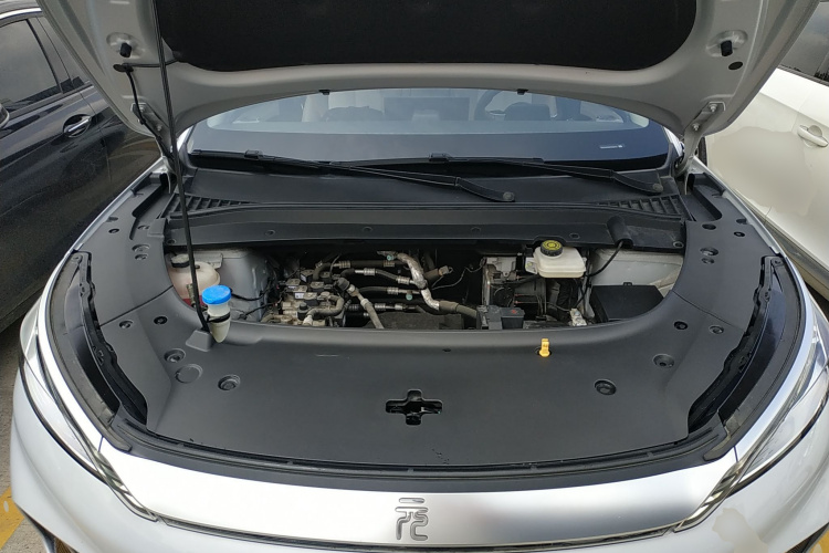 BYD Yuan Plus 2023 изображение автомобиля #20