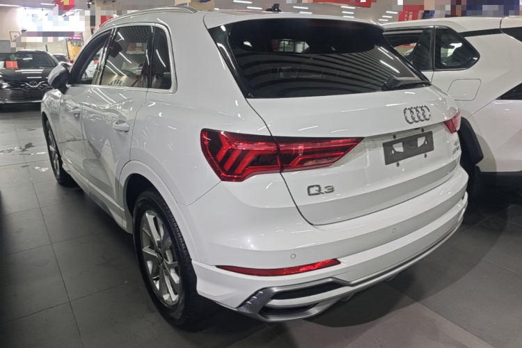 Audi Q3 2020 #5 Audi Q3 2020 car image #5