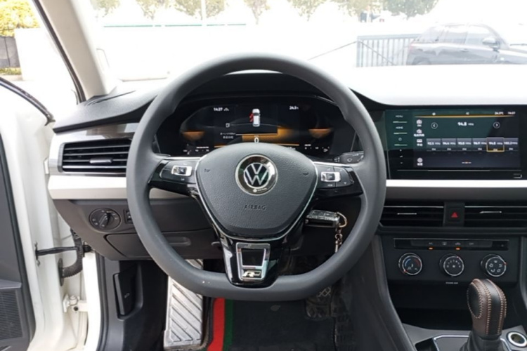 Volkswagen Lavida 2022 imagen de coche #11