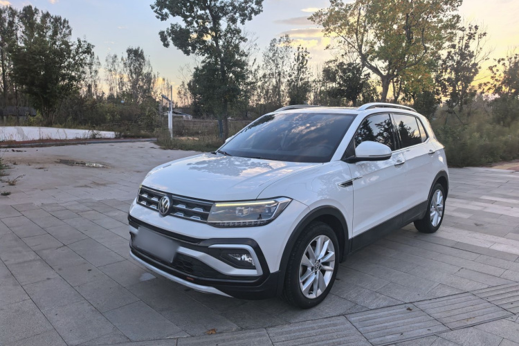 Volkswagen T-Cross 2020 car image #7