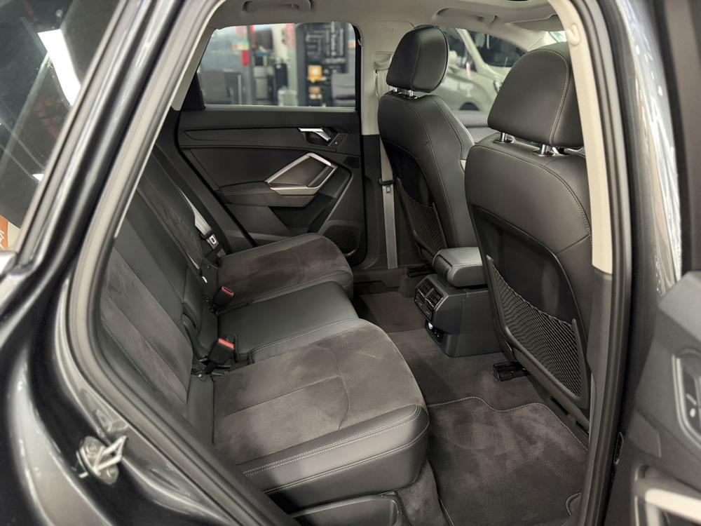 Audi Q3 2023 immagine di auto #18