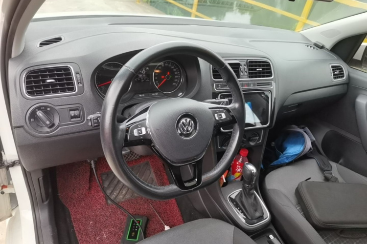 Volkswagen Polo 2018 #11 Volkswagen Polo 2018 car image #11