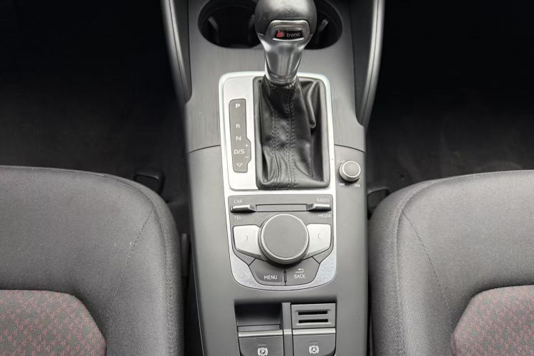 Audi A3 2017 #14 Audi A3 2017 car image #14