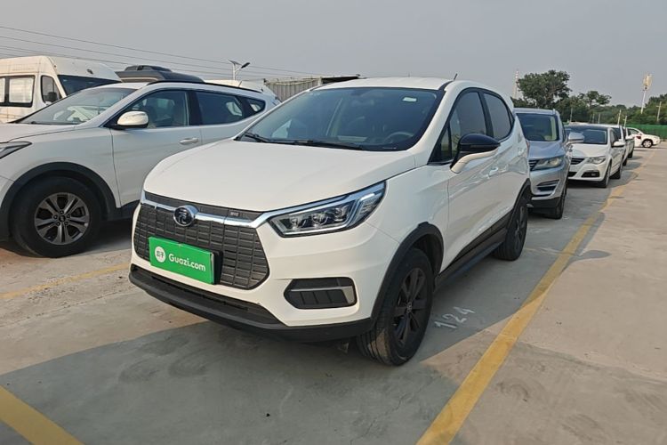 BYD Yuan New Energy 2019 #2 BYD Yuan New Energy 2019 изображение автомобиля #2