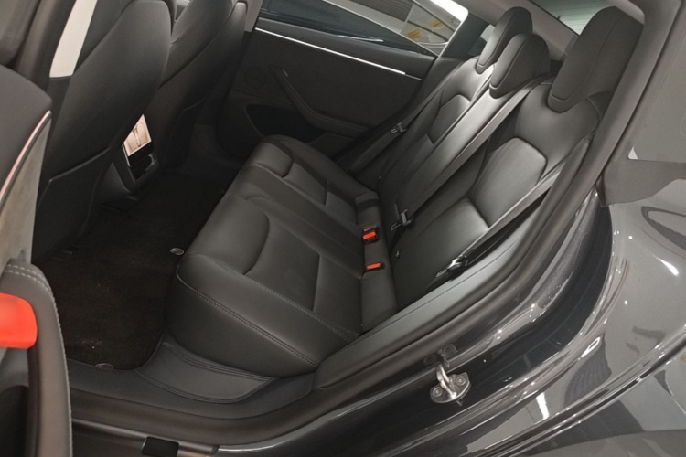 Tesla Model 3 2025 #17 Tesla Model 3 2025 car image #17