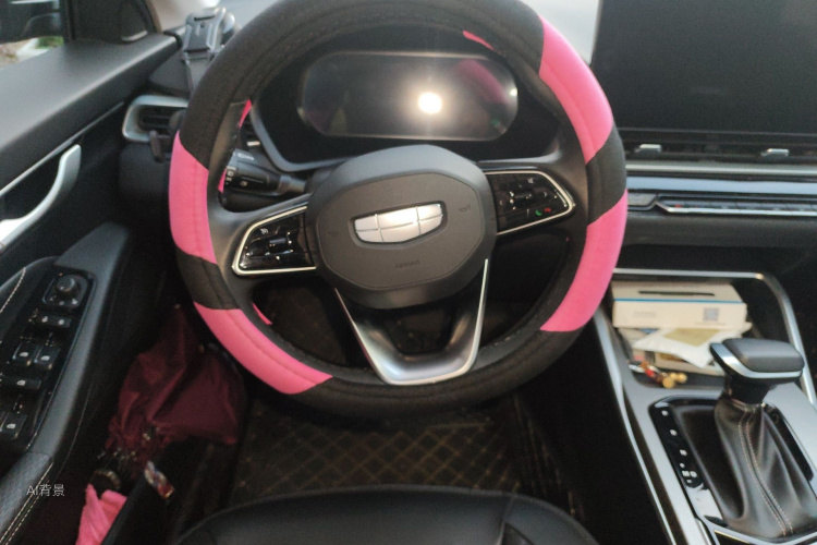GEELY Emgrand 2025 #12 GEELY Emgrand 2025 car image #12