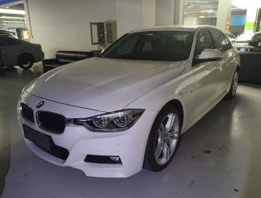 BMW 3 Series 2017 car image 