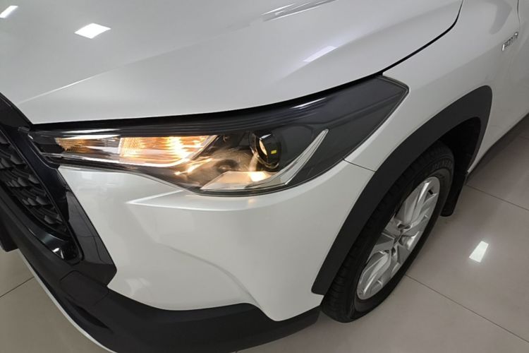 Toyota Corolla Cross 2024 image de voiture #24