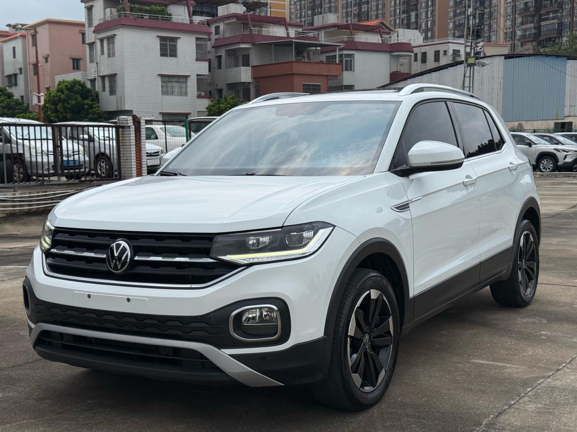 Volkswagen Tacqua 2023 Volkswagen Tacqua 2023 car image