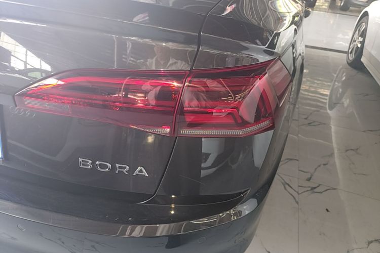 Volkswagen Bora 2020 imagen de coche #8