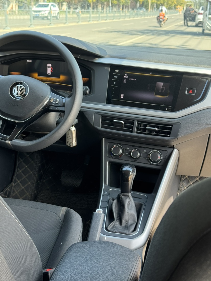 Volkswagen Polo 2023 #9 Volkswagen Polo 2023 car image #9