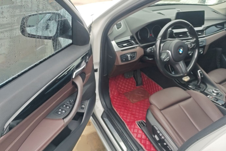 BMW X1 2020 image de voiture #16