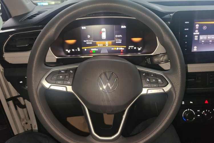 Volkswagen Tharu 2024 #11 Volkswagen Tharu 2024 car image #11