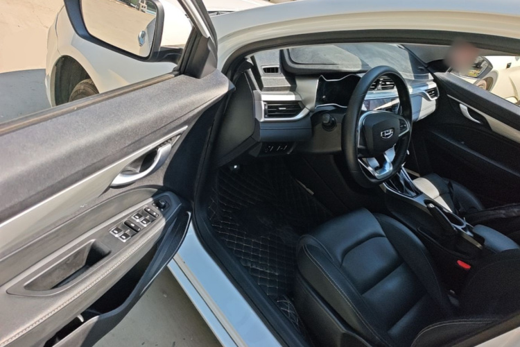 GEELY Emgrand 2020 #16 GEELY Emgrand 2020 imagen de coche #16