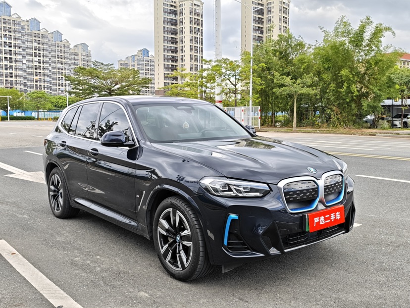 BMW iX3 2022 #2 BMW iX3 2022 car image #2