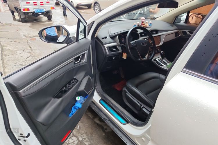 GEELY Emgrand GS 2018 car image #18