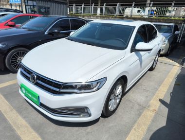 Volkswagen Bora 2021 image de voiture 