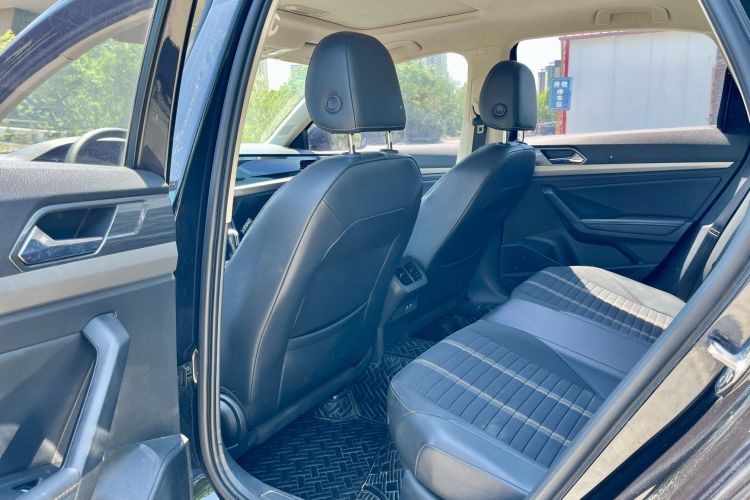 Volkswagen Lavida 2020 car image #14