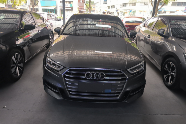 Audi A3 2020 immagine di auto #3