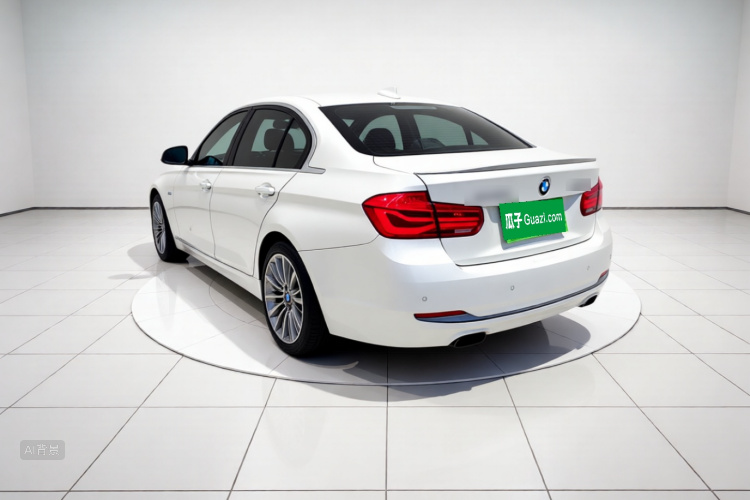 BMW 3 Series 2019 #5 BMW 3 Series 2019 car image #5