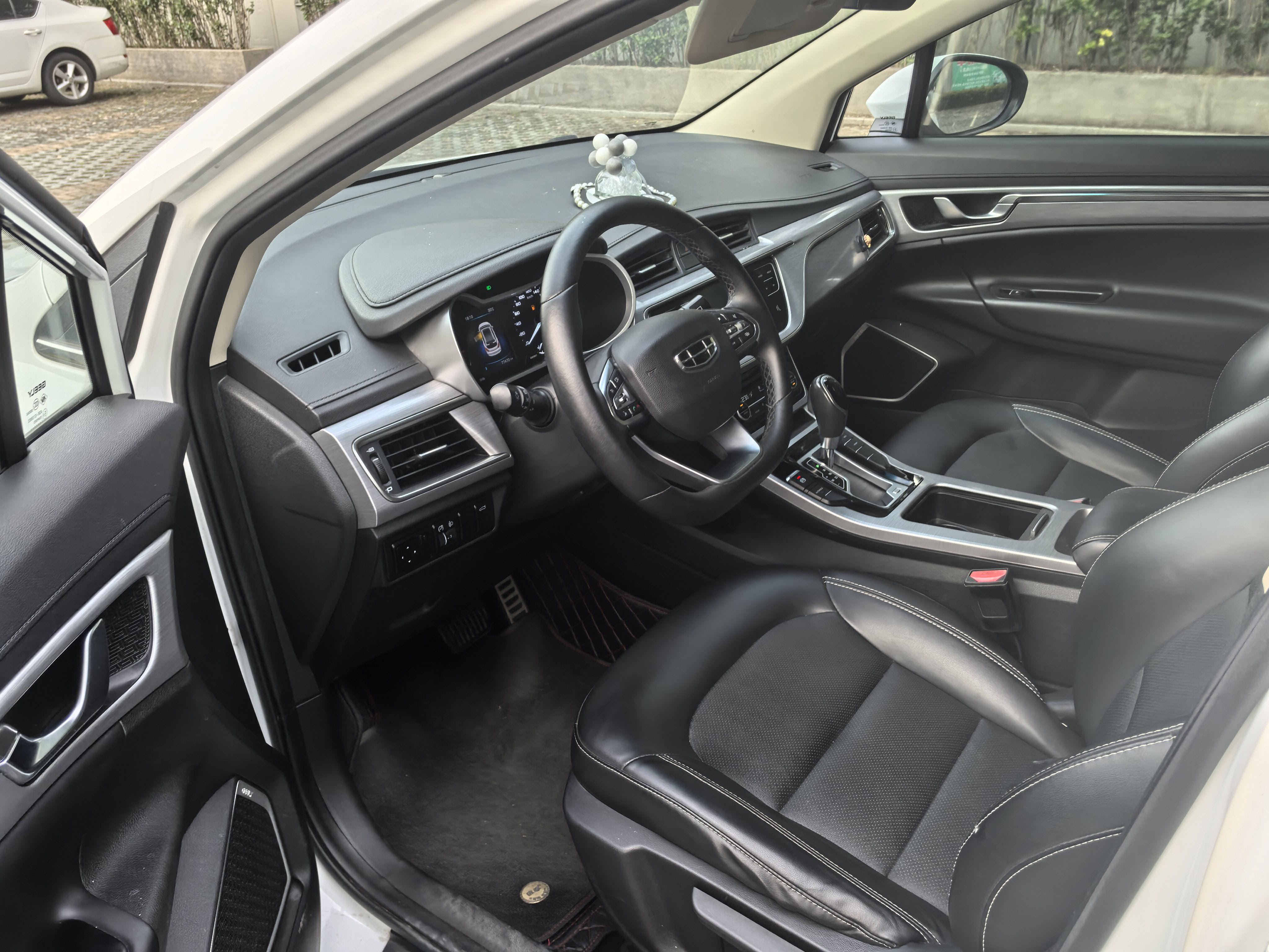 GEELY Emgrand GS 2020 #8 GEELY Emgrand GS 2020 car image #8
