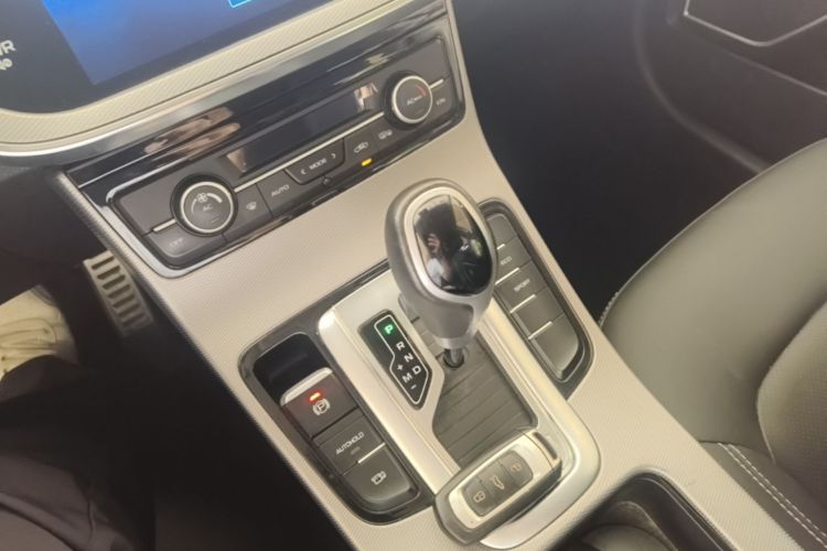 GEELY Emgrand GS 2019 #18 GEELY Emgrand GS 2019 imagem de carro #18