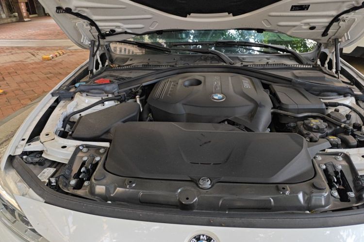 BMW 3 Series 2019 #28 BMW 3 Series 2019 car image #28