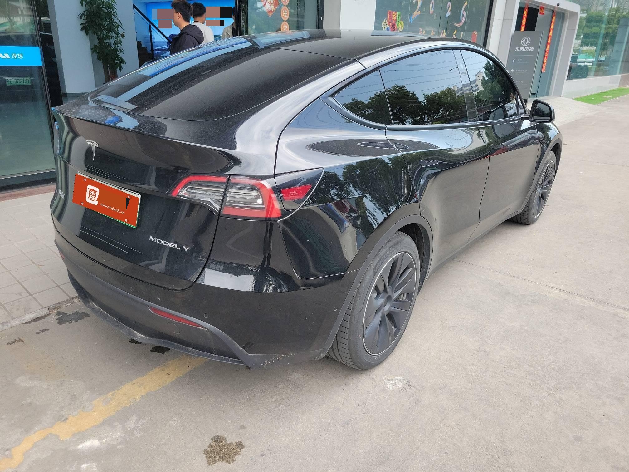 Tesla Model Y 2022 #2 Tesla Model Y 2022 car image #2