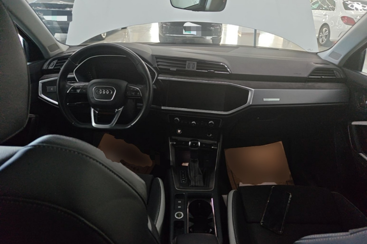 Audi Q3 2021 #10 Audi Q3 2021 car image #10